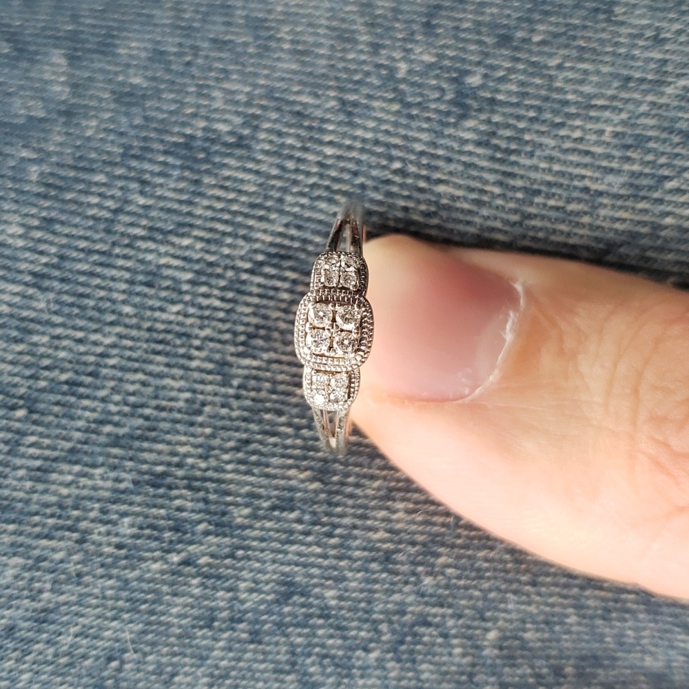 Diamond Princess cut ring